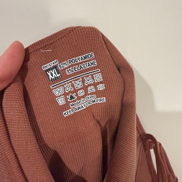 NWT PRETTY LITTLE THING Plus Rust Acid Wash Seamless Ribbed Strappy Unitard‎ XXL - Picture 9 of 9